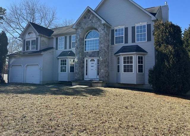 Property at 127 Ruby Dr, Egg Harbor Township, NJ 08234, 4 beds, 2.5 baths