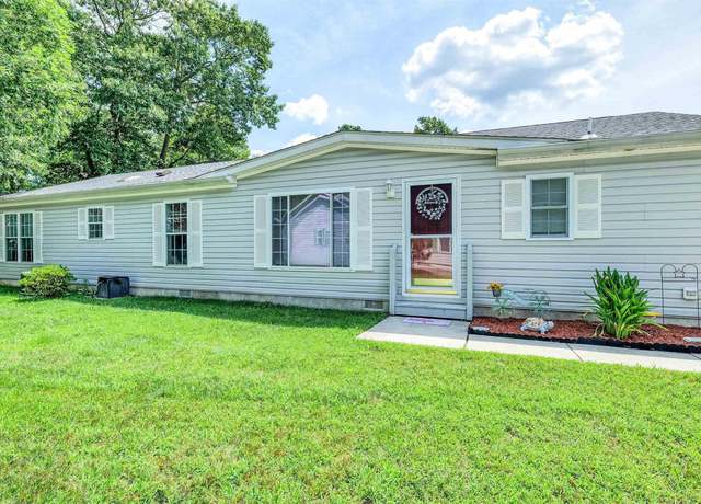 Property at 172 Turnberry Ct, Mays Landing, NJ 08330, 2 beds, 2 baths