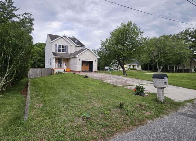 Property at 546A E Brook Ln, Galloway Township, NJ 08205, 4 beds, 3 baths