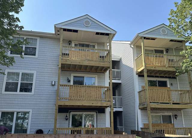 Property at 4 L Oyster Bay Rd #4 L, Absecon, NJ 08201, 2 beds, 2 baths