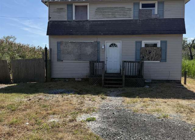 Property at 211 Oakland Ave Ave, Pleasantville, NJ 08232, 3 beds, 2 baths