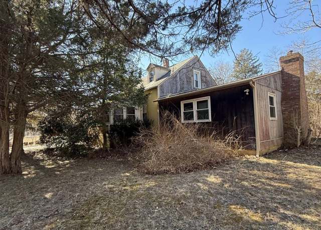 Property at 643 S 4th Ave, Galloway Township, NJ 08205, 3 beds, 1 bath