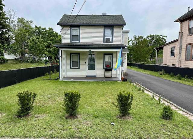 Property at 311 N 7th St St, Millville, NJ 08332, 2 beds, 1 bath
