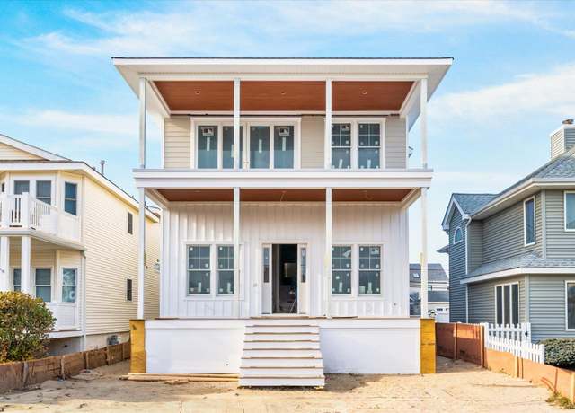 Property at 2114 Wesley Ave #2nd Floor, Ocean City, NJ 08226, 5 beds, 4.5 baths