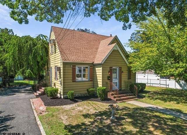 Property at 117 Cora Ave, Williamstown, NJ 08094, 3 beds, 2 baths