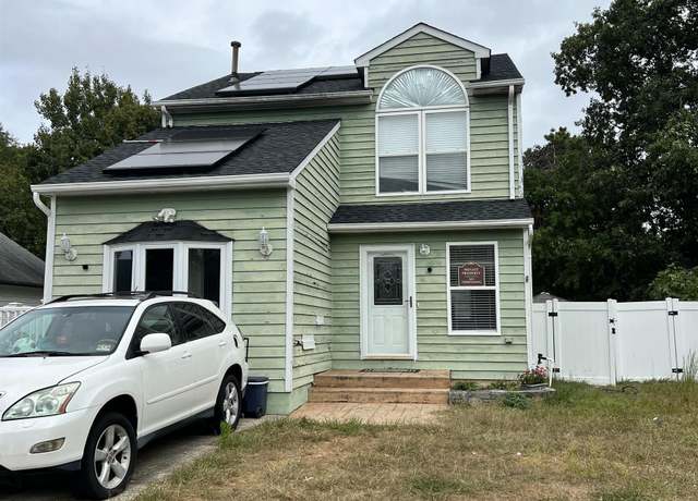 Property at 2 Heritage Ter Ter, Egg Harbor Township, NJ 08234, 3 beds, 2.5 baths