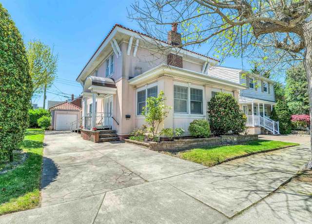 Property at 4 N Lancaster Ave, Margate, NJ 08402, 4 beds, 2.5 baths