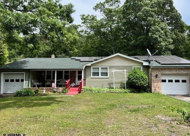 Property at 202 Iowa Ave, Egg Harbor Township, NJ 08234-6932, 3 beds, 1 bath