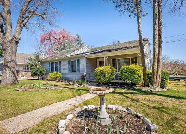 Property at 300 Pitney Rd, Absecon, NJ 08201, 3 beds, 2 baths