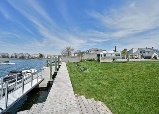 Property at 20 Atlantis Cv, Brigantine, NJ 08203