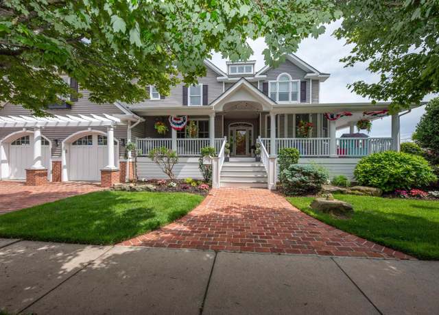 Property at 17 Michigan Ave, Ocean City, NJ 08226, 5 beds, 3.5 baths