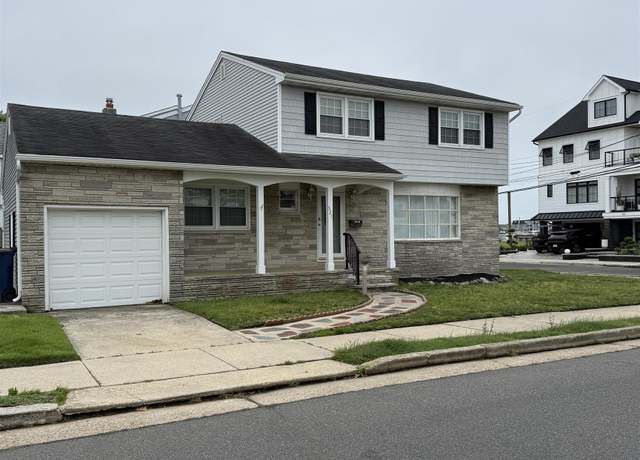 Property at 321 N Harvard Ave, Ventnor Heights, NJ 08406, 4 beds, 1.5 baths