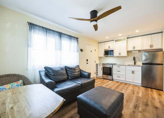Property at 4224 W Brigantine Ave Ave #6, Brigantine, NJ 08203, 1 bed, 1 bath