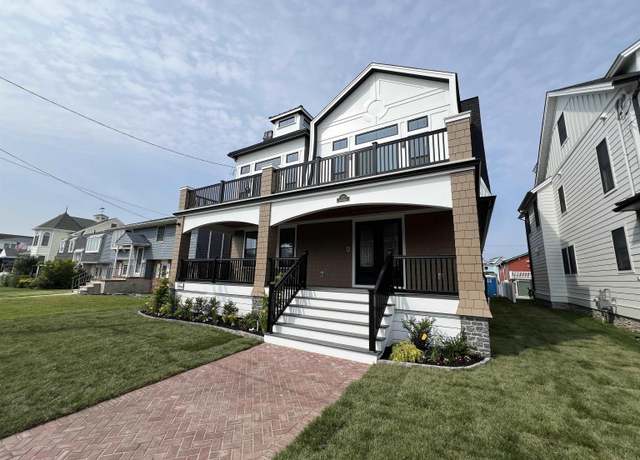 Property at 27 Spruce Rd, Ocean City, NJ 08226, 5 beds, 5 baths