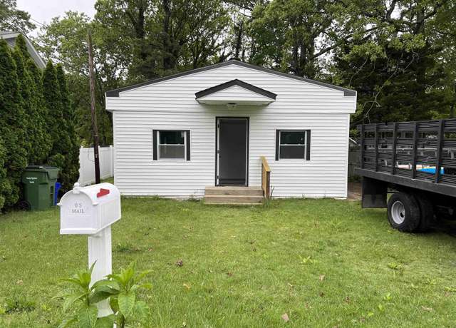 Property at 213 Ashland Ave, Egg Harbor Township, NJ 08234, 3 beds, 1 bath
