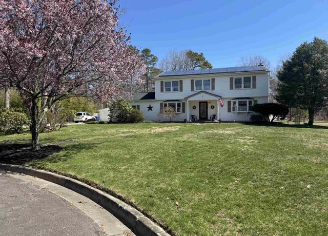 Property at 9 Saddle Rdg, Egg Harbor Township, NJ 08234, 4 beds, 2.5 baths