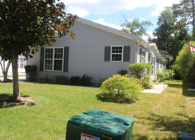 Property at 194 Pebble Beach Dr, Hamilton Township, NJ 08330, 2 beds, 2 baths