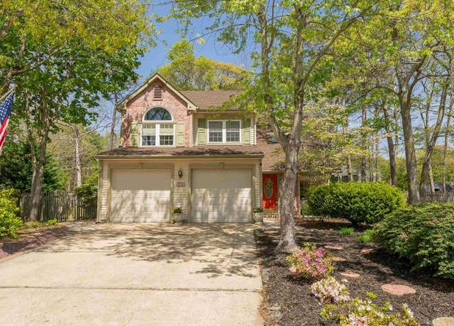 Property at 711 Falcon Crest Pl, Smithville, NJ 08205, 3 beds, 2.5 baths