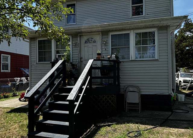 Property at 15 E Adams Ave Ave, Pleasantville, NJ 08232, 5 beds, 2 baths