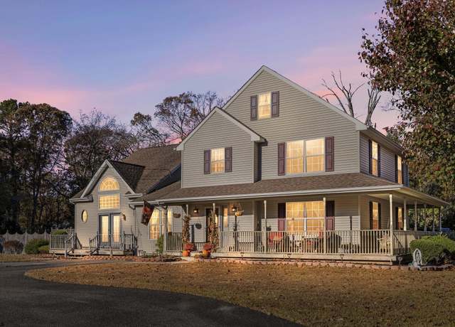 Property at 635 E Biscayne Ave, Galloway Township, NJ 08205, 4 beds, 4.5 baths