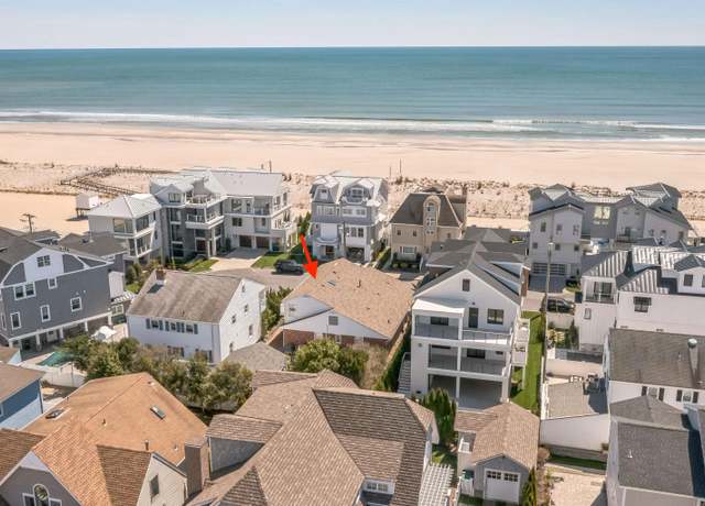 Property at 3 Dolphin Dr Dr, Margate, NJ 08402, 6 beds, 3 baths