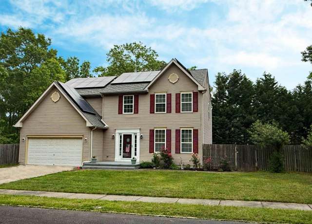 Property at 109 Hawthorne Rd, Egg Harbor Township, NJ 08234, 4 beds, 2.5 baths