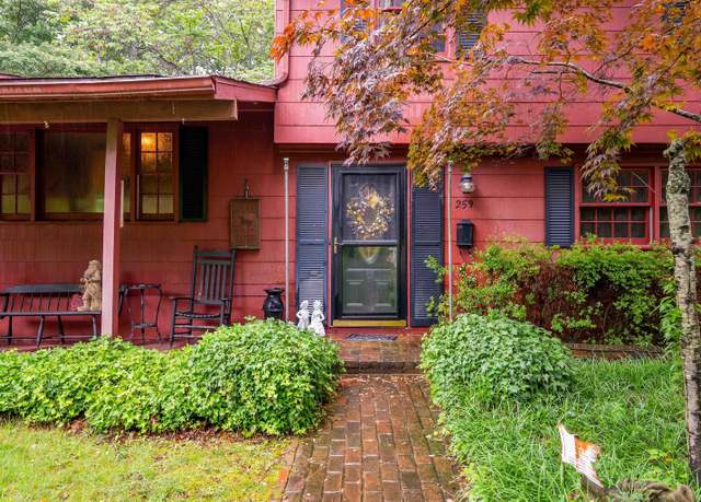 Property at 259 E Ridgewood Ave, Galloway Township, NJ 08205, 3 beds, 1.5 baths