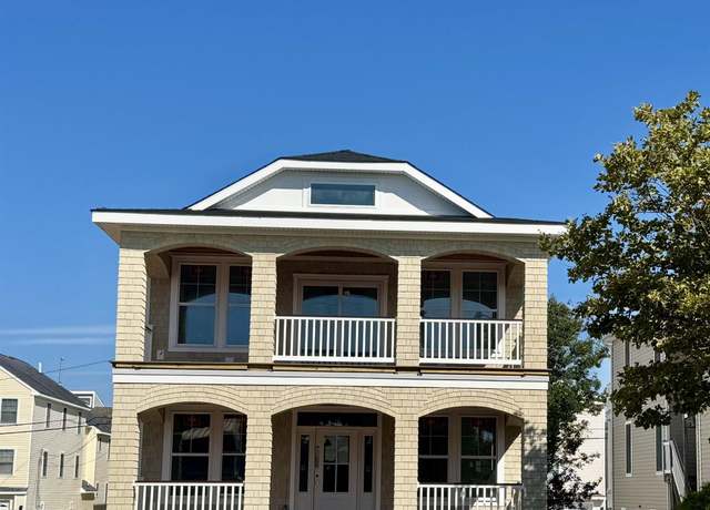 Property at 618 Atlantic Ave #2nd Floor, Ocean City, NJ 08226, 5 beds, 4.5 baths