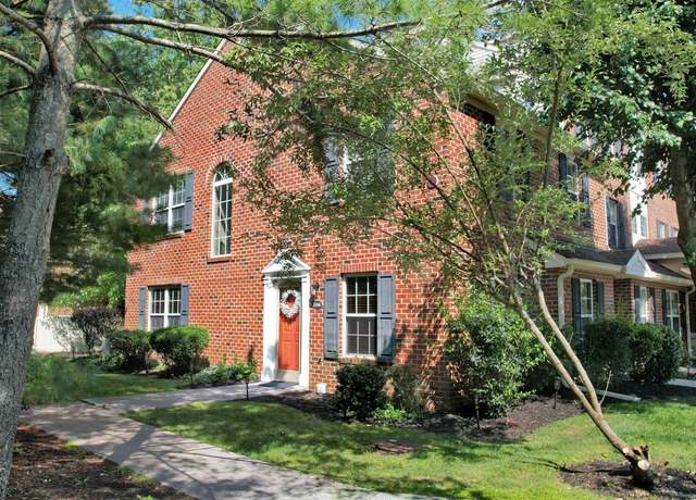Property at 1556 Benjamin Franklin Ct #1556, Mays Landing, NJ 08330, 3 beds, 2.5 baths