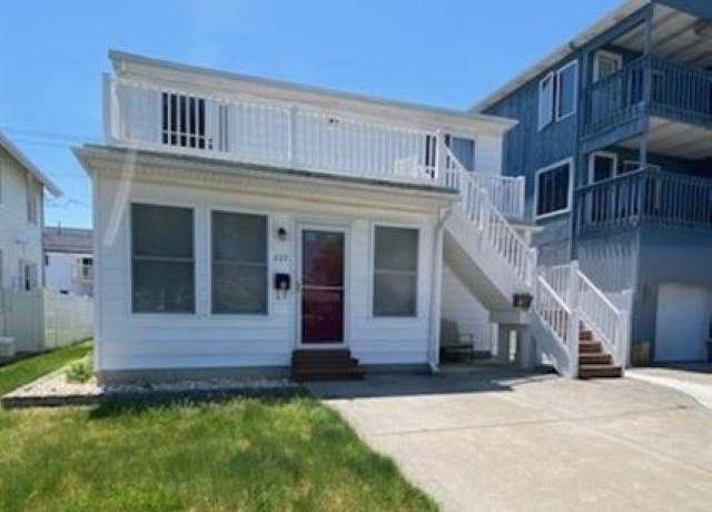 Property at 222 S 39TH St, Brigantine, NJ 08203, 5 beds, 3 baths