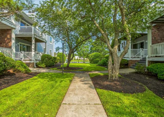 Property at 402 Harbour Cv #402, Somers Point, NJ 08244, 1 bed, 1.5 baths