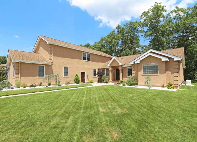 Property at 4 Scarlett Oak Cir, Egg Harbor Township, NJ 08234-7580, 4 beds, 3.5 baths