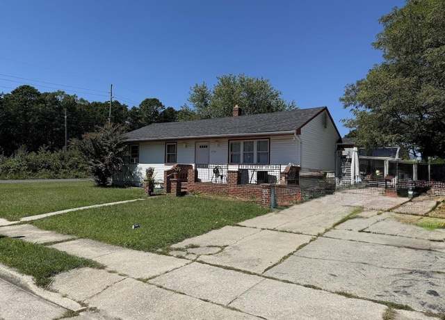 Property at 200` Gray Ave, Egg Harbor Township, NJ 08234, 3 beds, 1.5 baths
