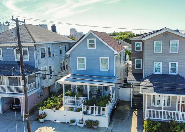 Property at 122 N Massachusetts Ave, Atlantic City, NJ 08401, 3 beds, 2 baths