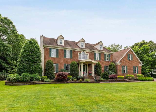 Property at 632 Park Pl, Galloway Township, NJ 08205, 4 beds, 3.5 baths