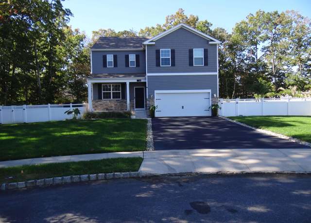 Property at 216 Spring Lake Ct, Egg Harbor Township, NJ 08234, 4 beds, 2.5 baths