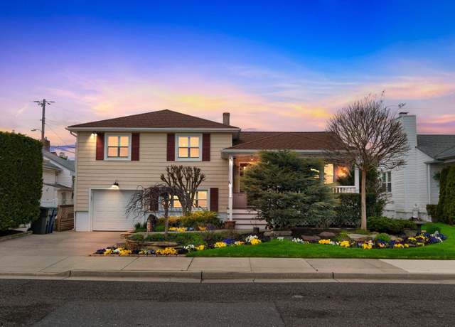 Property at 8107 Amherst Ave, Margate, NJ 08402, 3 beds, 2.5 baths