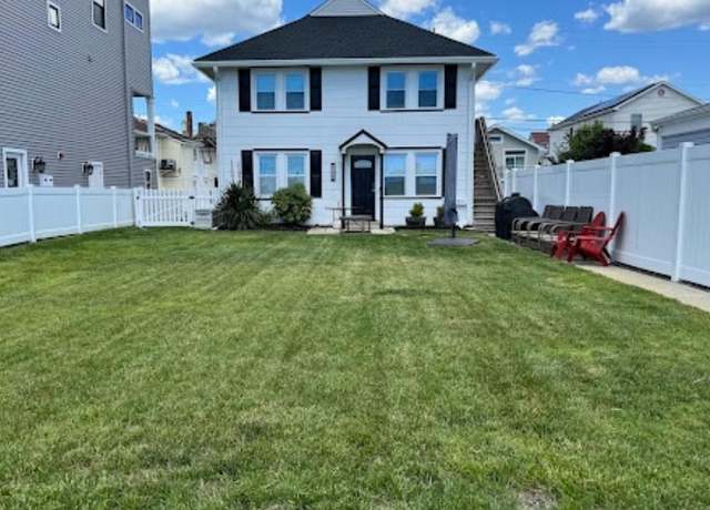 Property at 934 Haven Ave, Ocean City, NJ 08226, 7 beds, 4 baths