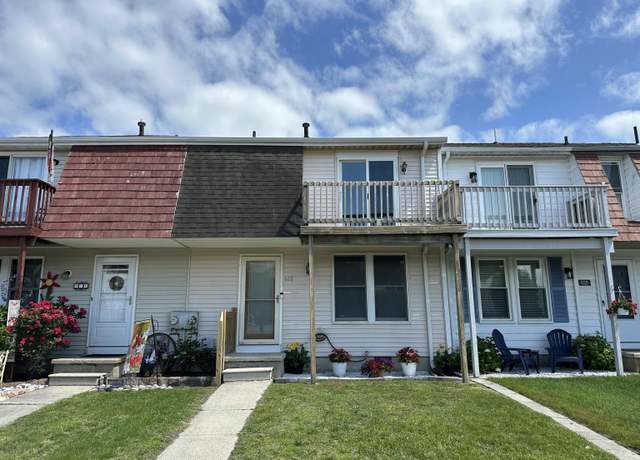 Property at 618 Lagoon Blvd, Brigantine, NJ 08203, 2 beds, 2.5 baths