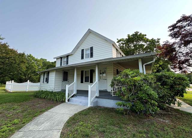 Property at 301 Broad St, Milmay, NJ 08340, 3 beds, 1 bath