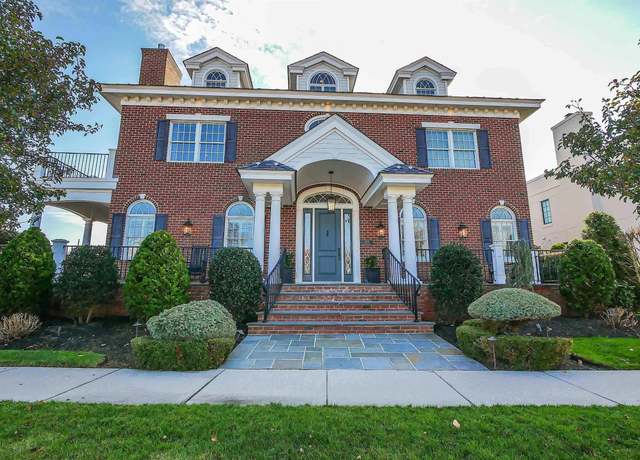 Property at 8904 Ventnor Ave, Margate, NJ 08402, 5 beds, 4.5 baths