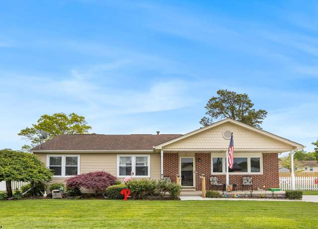 Property at 8 Tudor St, Egg Harbor Township, NJ 08234, 3 beds, 2 baths
