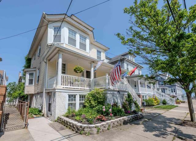 Property at 19 S Hillside Ave, Ventnor, NJ 08406, 7 beds, 3.5 baths