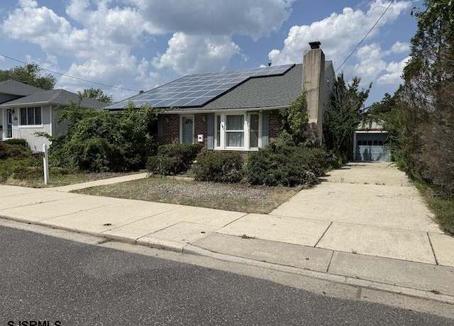 Property at 41 E Vernon Ave, Northfield, NJ 08225, 4 beds, 2.5 baths