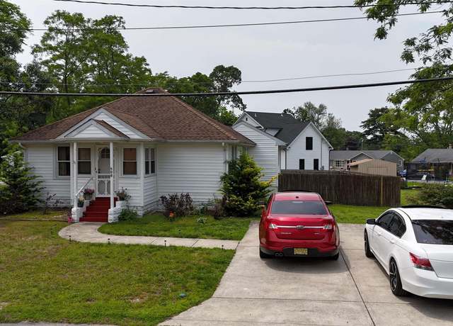 Property at 608 Walnut Ave, Northfield, NJ 08225, 3 beds, 1 bath