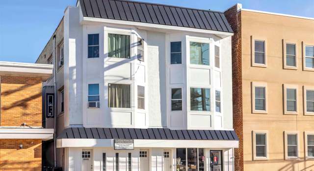 Property at 4825 Atlantic Ave #3, Ventnor, NJ 08406, 3 beds, 1 bath