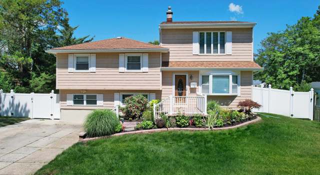 Photo of 12 Haddon Rd, Somers Point, NJ 08244