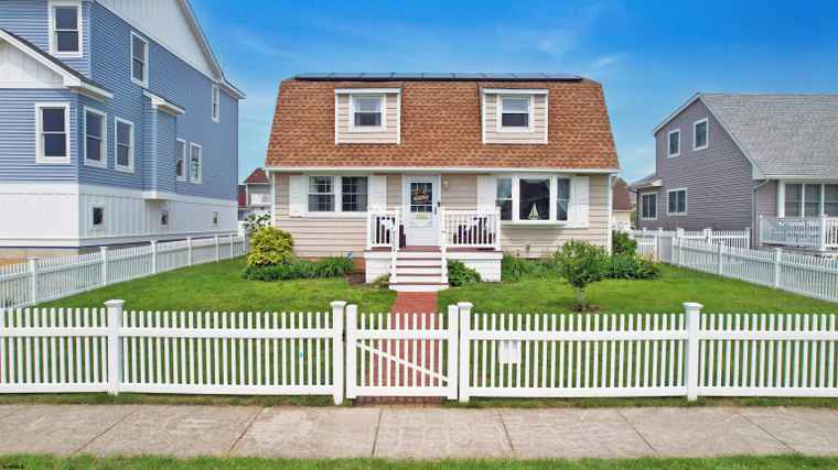 Photo of 5224 Bay Ave Ocean City, NJ 08226