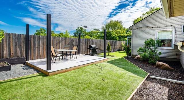 Photo of 2424 N Circle Dr, Ann Arbor, MI 48103