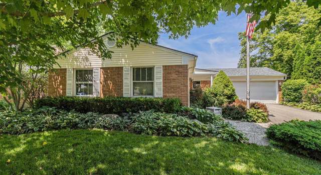 Photo of 2931 Pebble Creek Dr, Ann Arbor, MI 48108